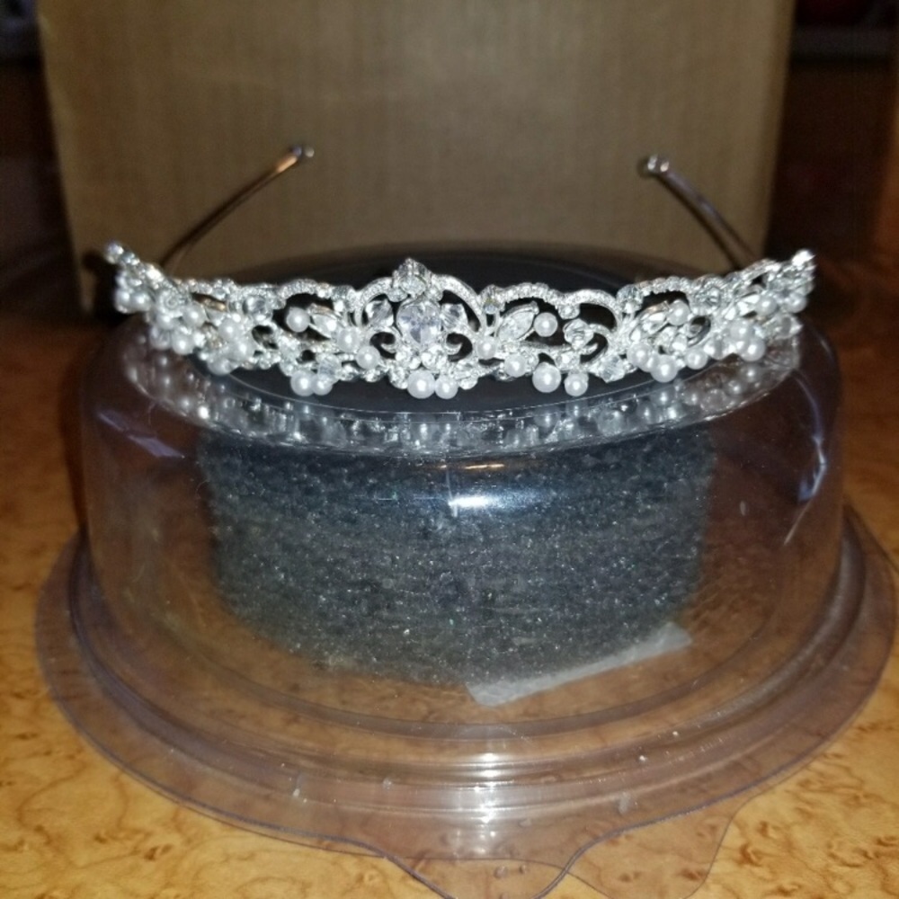David’s Bridal Tiara